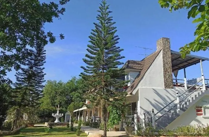 Resort Charisma