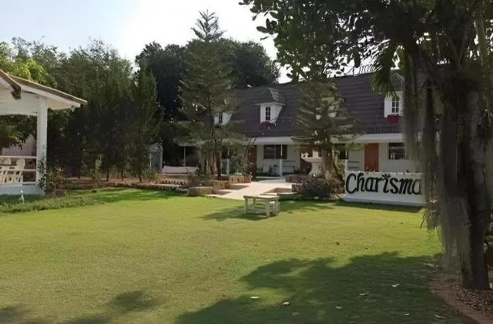 Resort Charisma Suan Phueng