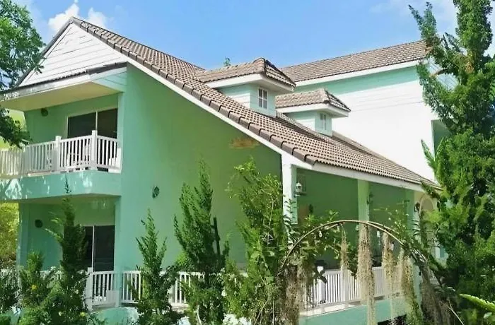 Resort Charisma 3*